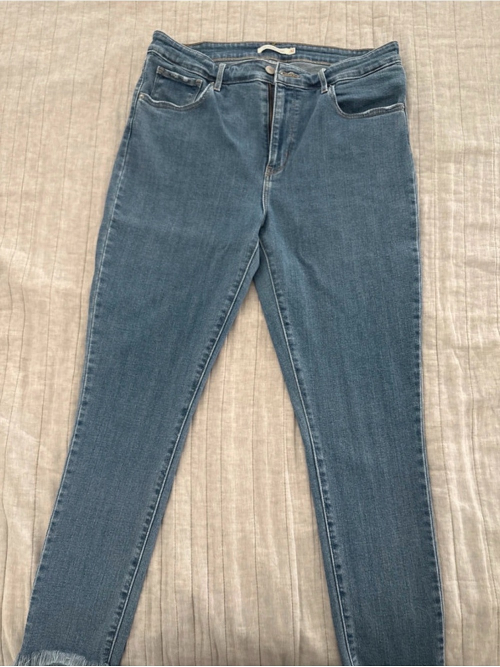Women's Classic High-Rise Blue Stretch Jeans